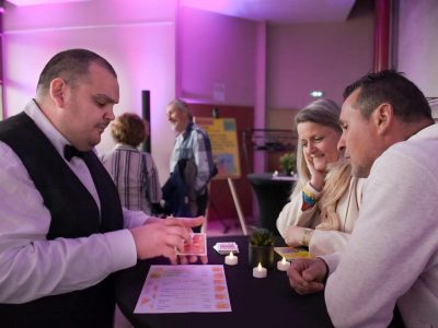 John back - Magicien