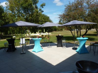 DOMAINE de MARIN, salle de réception et hébergements.