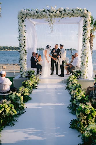 Adeline Wedding Planner Corse - Agence Shades Waves