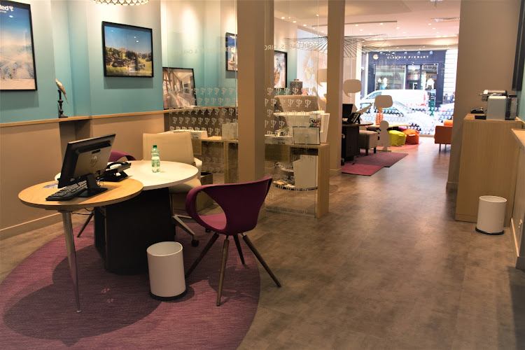 Agence de Voyages Club Med Paris 17eme Courcelles