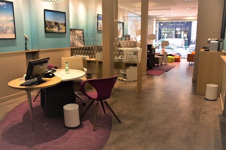 Agence de Voyages Club Med Paris 17eme Courcelles