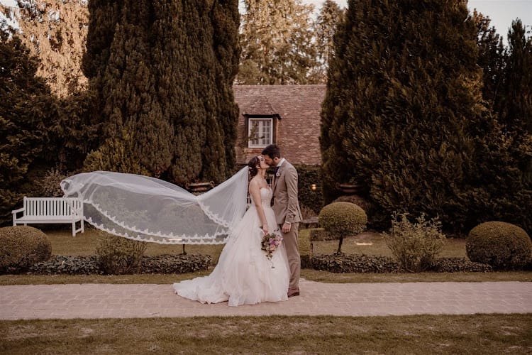 Alicia Wedding Planner