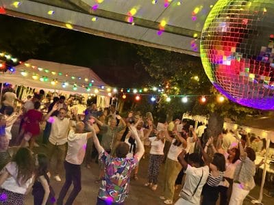 ALOHA EVENTS : DJ / fête enfant / chateau gonflable / karaoke / location son et lumière sur Toulouse.