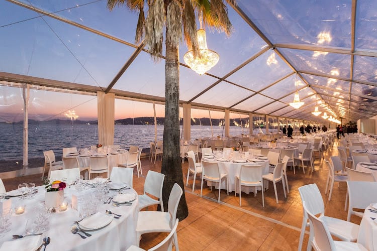 Alpes Chapitôt Events - Location de matériel événementiel : chapiteaux - tentes - pagodes - plancher - aménagement