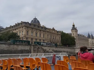 Bateaux-Mouches