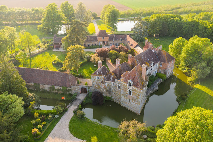 Château du Blanc Buisson séminaires, évènements, mariages, séjours à la carte, visites