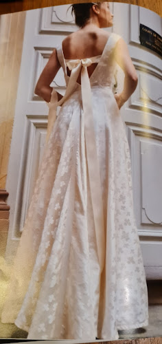 Colette Ravier Creation de collections : ville ,cocktail ,mariage