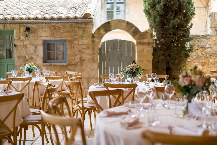 Dentelle et Paillettes, décoratrice de mariage et wedding planner Provence