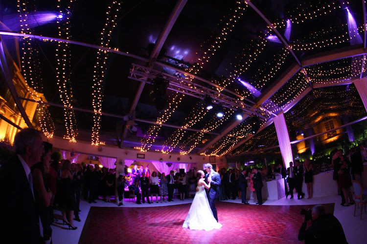 DJ Pro event's à Lyon | DJ Mariage Lyon