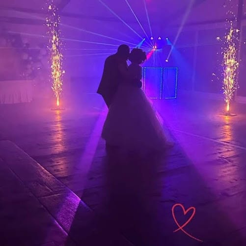 Dj'ouf Animation Bretagne - DJ Animateur & Officiant de cérémonie laïque