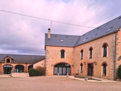 Domaine de Meslay : gîtes, salles de réception et de réunion