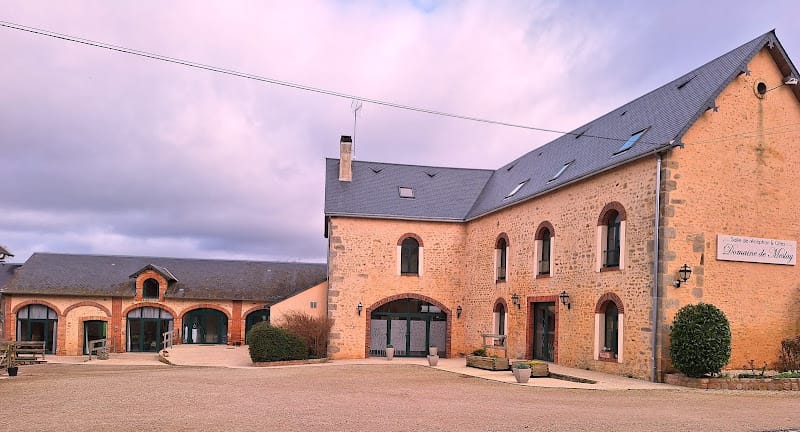 Domaine de Meslay : gîtes, salles de réception et de réunion