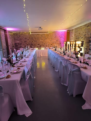 Domaine "Les Jardins du Cot" gîte de groupe - location de salle - mariage Béarn Pyrénées