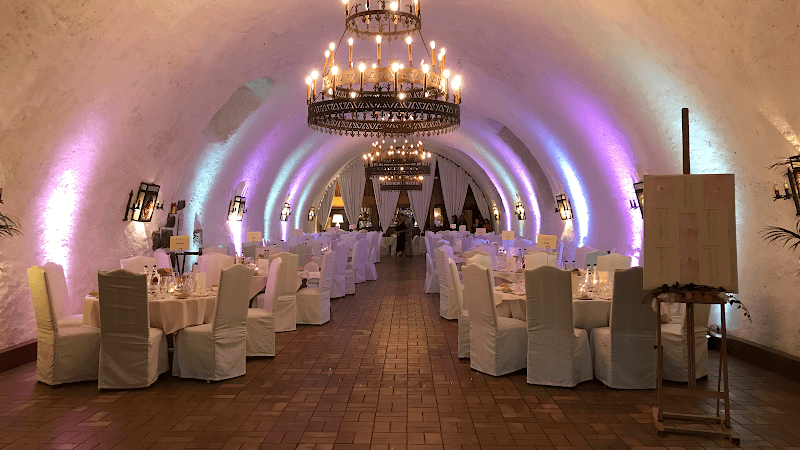 Dynamic Events - Animateur Dj -Valff - Alsace - Location Photobooth, Tonnelles et matériel sono et lumière