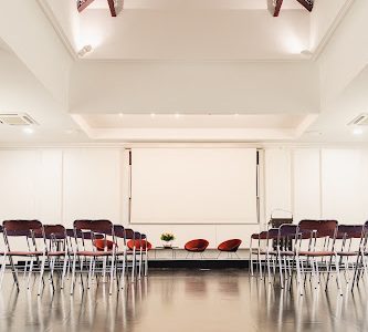 Easy Réunion - Espace CEDIAS - Location de salle de réunion à Paris - Espace événementiel