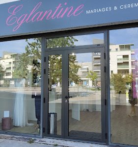 Eglantine Mariages et Cérémonies, robes de mariées et costumes à Angers