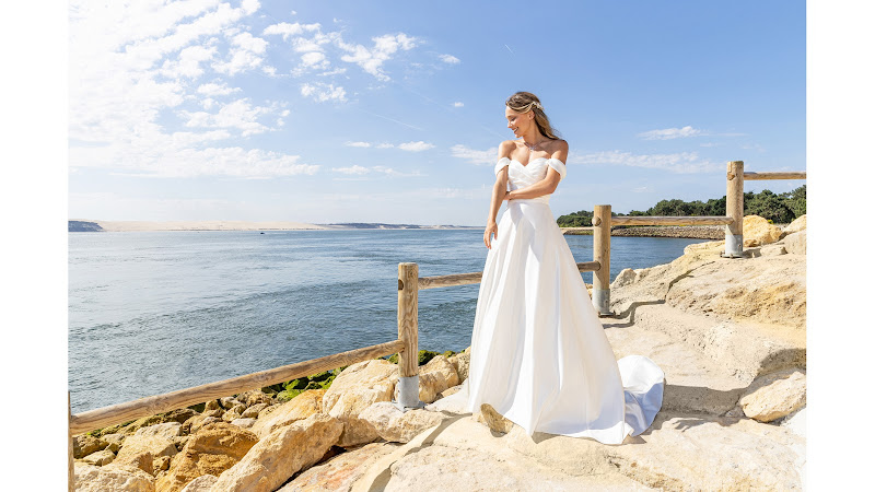 Eglantine Mariages et Cérémonies, robes de mariées et costumes à Perigueux