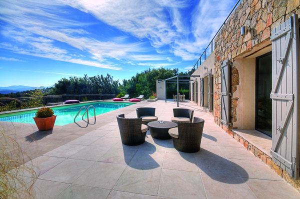 Elisabeth Rossolin - Photographe Publicitaire et Corporate Monaco Nice Cannes