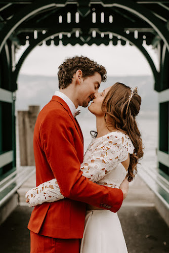 Esprit 3 Pièces - Costumes sur mesure - Costume de mariage, chemises, trench coat, manteaux, chinos