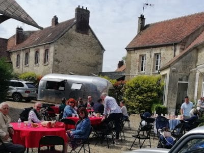 Food Truck - kitchentruck - burger gourmets (location food truck, privatisation food truck)