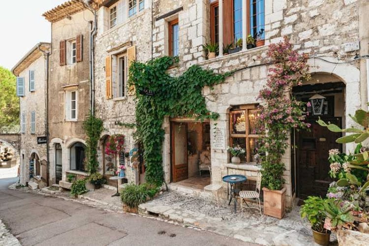 French Riviera Services