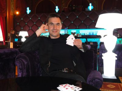 HIKE - Magicien Mentaliste Paris 75 78 92