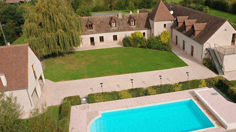 Brou & Fils - Gîte La Tour des Plantes