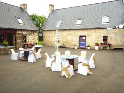 Ferme de Perinaguen : Gites jusqu'à 45 couchages avec salle de réception , calme et campagne, proche plage, Finistère