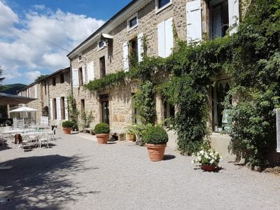 Votre Château de Famille / Château de Pralong