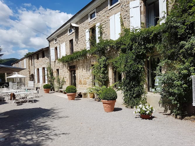 Votre Château de Famille / Château de Pralong