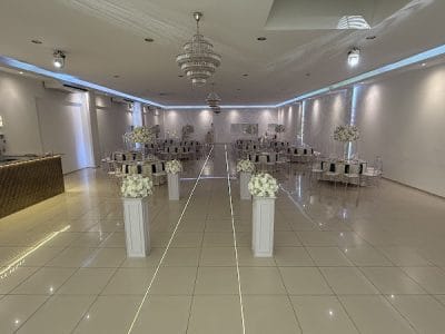 L'ÉMERAUDE - SALLE ÉVÉNEMENTIELLE & TRAITEUR