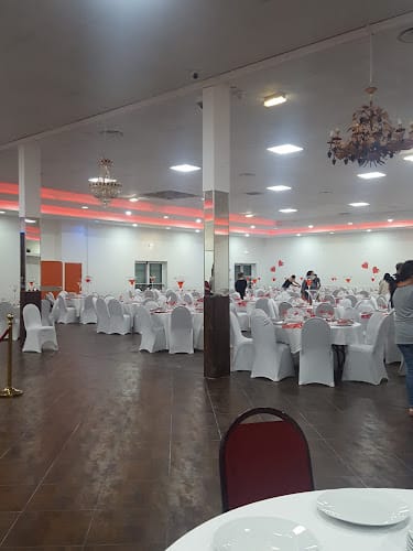 Salle De Mariage Place Des Roses