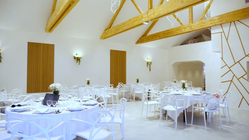 Le Manoir - Salle de réception - Mariages Séminaires