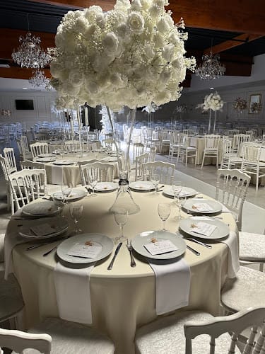 EDEN PALACE