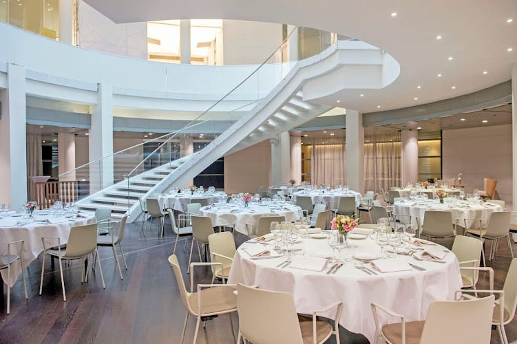 Étoile Business Center