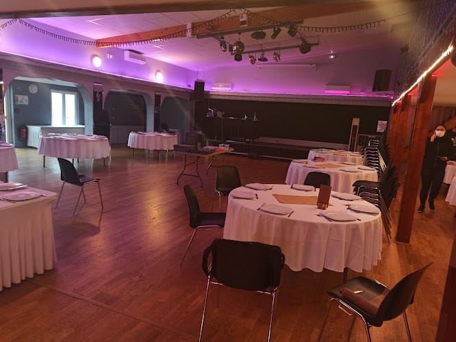 MUSIC AND SHOW "Courtry Club 77"