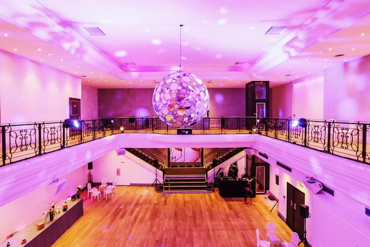 Le Pavillon Wagram Location salle de réception de prestige à Paris