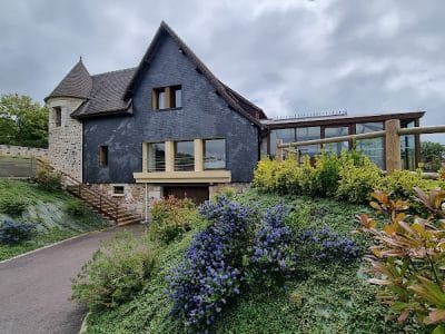 LE MANOIR NEO NORMAND