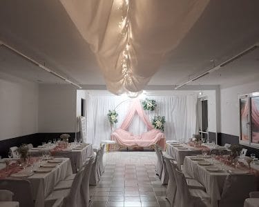 Brette Loisirs salle de réception.