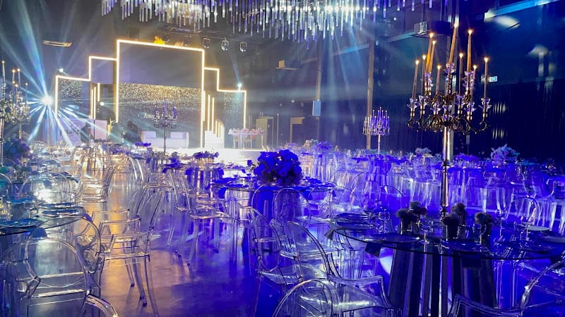 LOKUS l SALLE DE RECEPTIONS 77