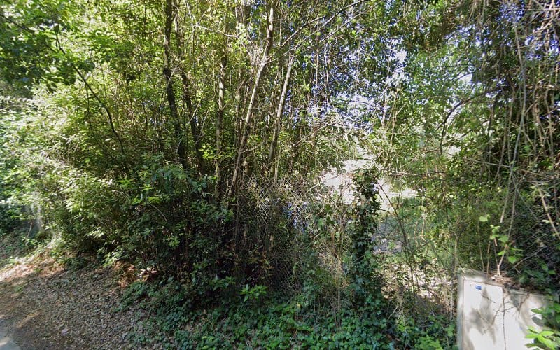 La clairière du château