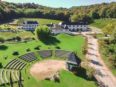 Domaine du Cinquau - Vins de Jurançon et espaces de réception.