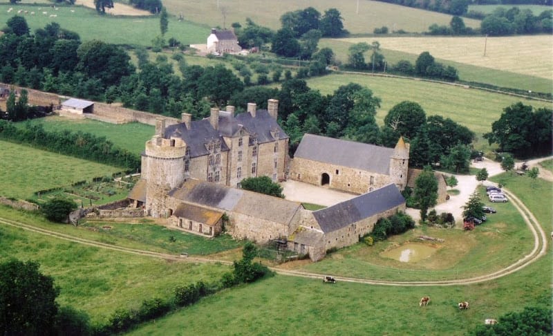 Château de Crosville sur Douve