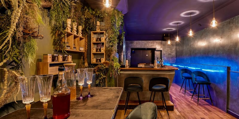 Barong Bar Cocktails Paris