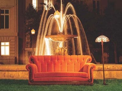 The FRIENDS Experience Paris