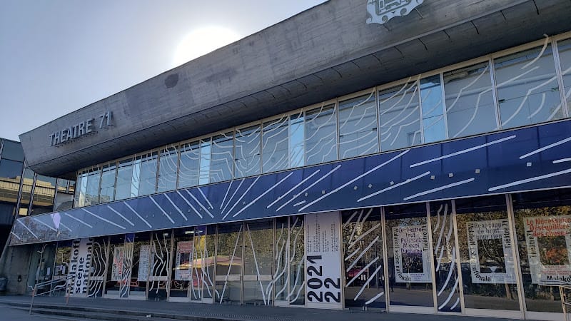 Théâtre 71