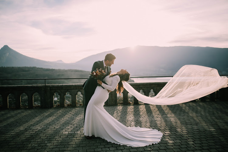 Ivilina AKULAVA Photographe