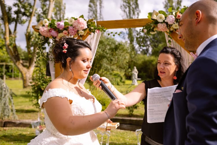 Janou Evenements - Organisatrice de mariage & Officiante de cérémonie laïque