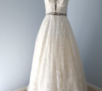 Jardin d'étoffes création robe de mariée Nantes