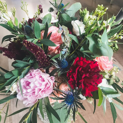 KONTRAAST • Fleuriste Événementiel